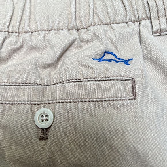 Tommy Bahama Tan Cargo Shorts Sz XL - Picture 7 of 10